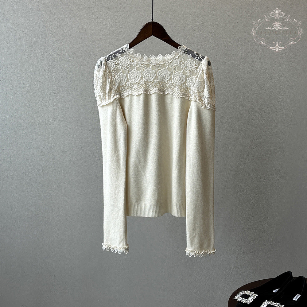 Lace splicing design long-sleeved bottoming shirt with sweet design in winter long-sleeved top [CHSW68]