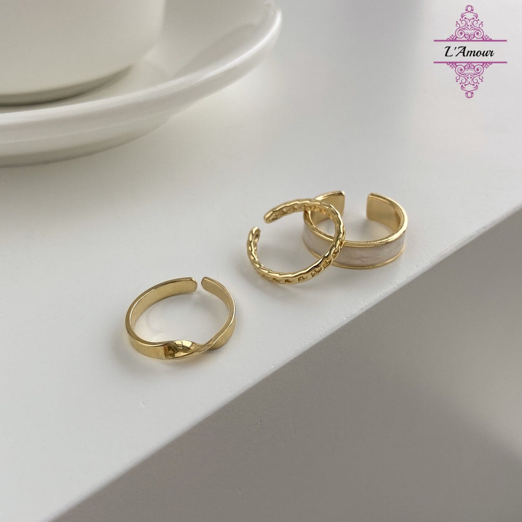 INS tasteful electroplated irregular wide-brimmed open ring, fashionable and simple metal ring [LA141]